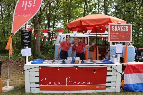 Foodtruck ijs en smoothies catering op festival